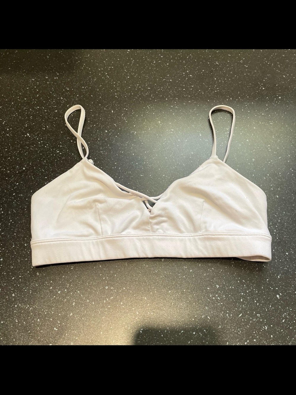 Alo white crisscross strap sports bra size small